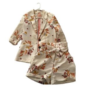 FLORAL Blazer & shorts set